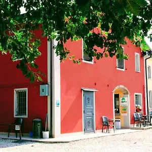agriturismo-le-gazze.emilia-romagnahotels.net/